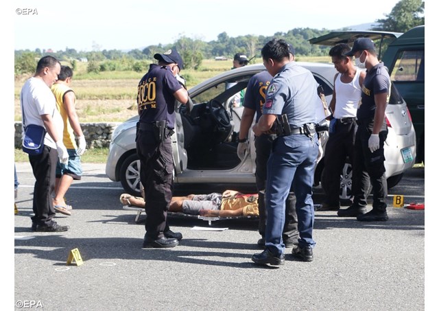 Tu sĩ dòng Tên tại Philippines kêu gọi đoàn kết chống ma túy