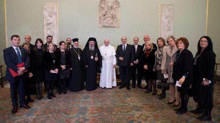 ĐTC đề cao sự cộng tác giữa Công Giáo và Chính Thống Hy Lạp