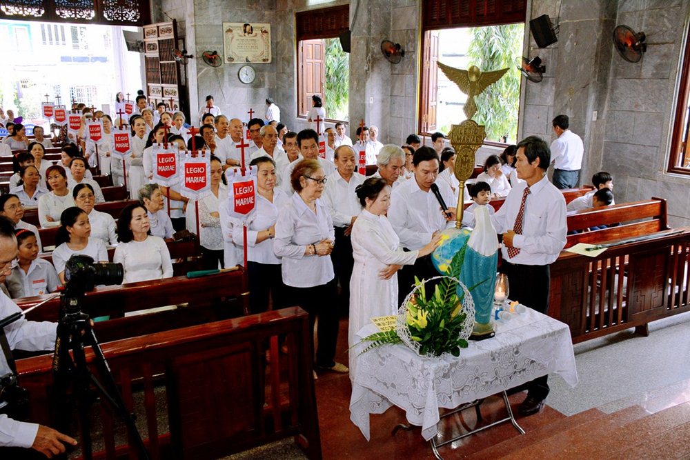 DSC_9689-(Copy).jpg